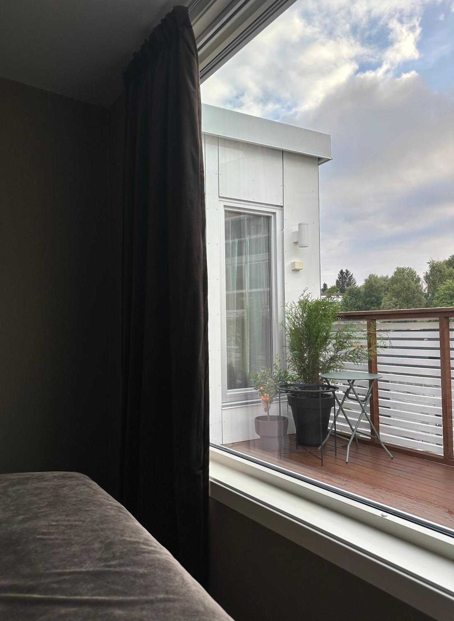 Urban And Quiet Apartment In City Centrum Tromso Luaran gambar