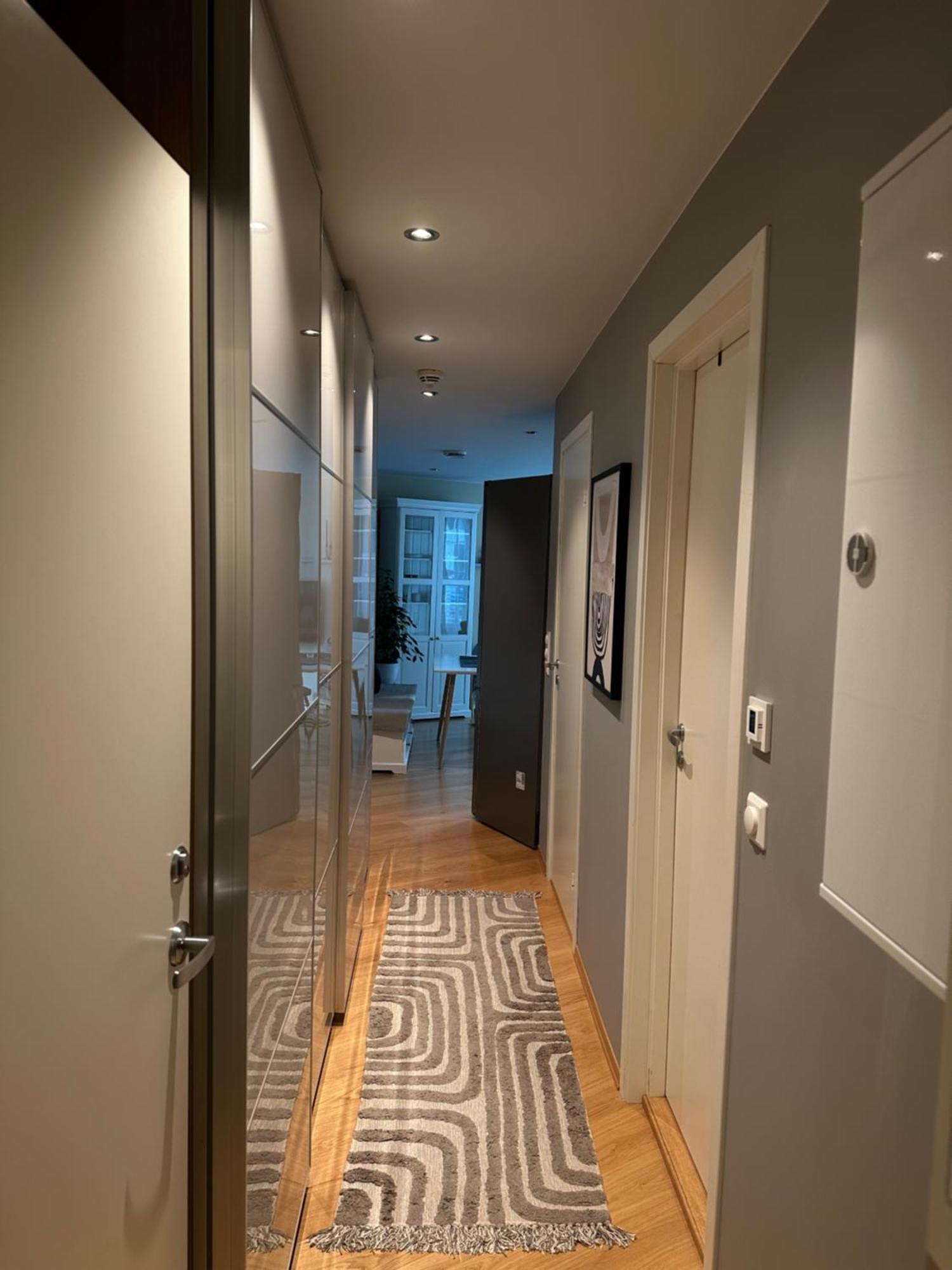 Urban And Quiet Apartment In City Centrum Tromso Luaran gambar