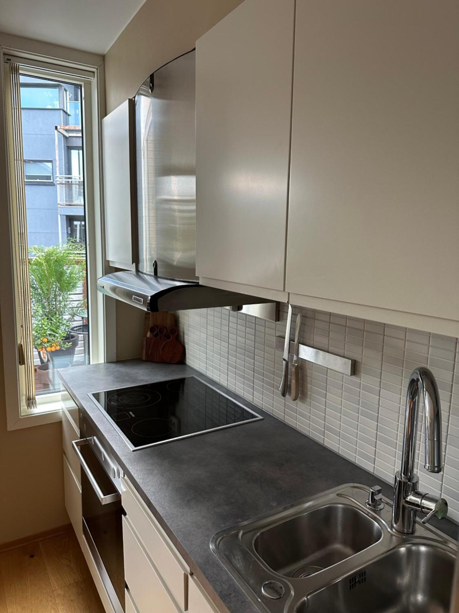 Urban And Quiet Apartment In City Centrum Tromso Luaran gambar