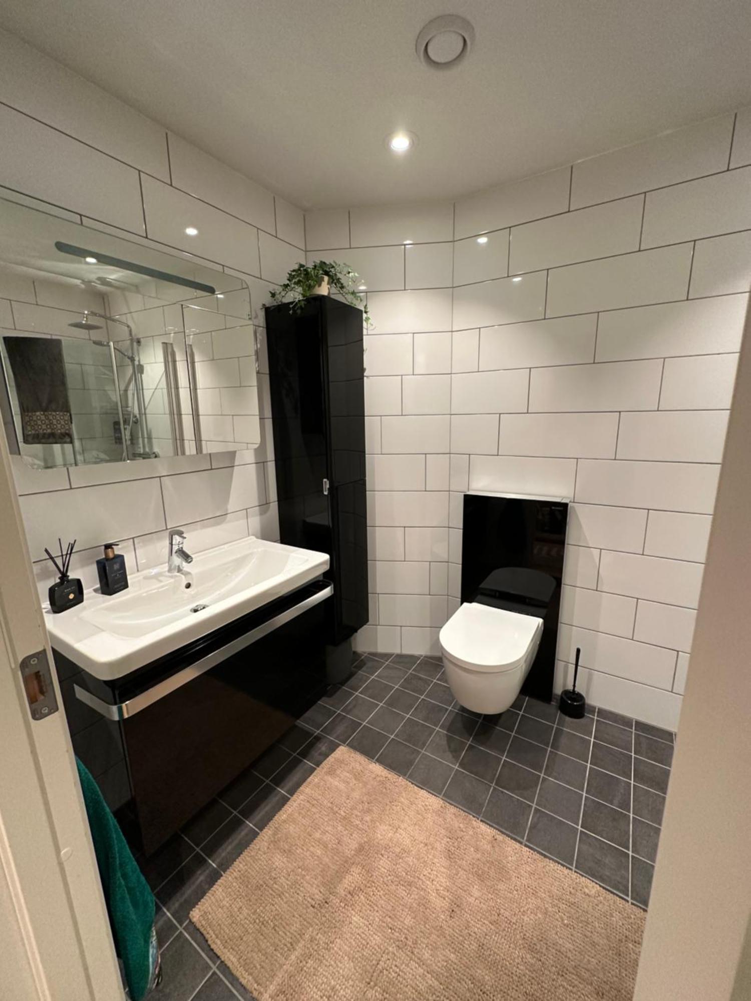 Urban And Quiet Apartment In City Centrum Tromso Luaran gambar